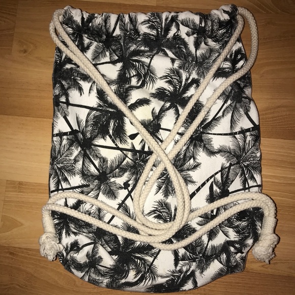 HANDMADE Canvas Backpack - Picture 2 of 4